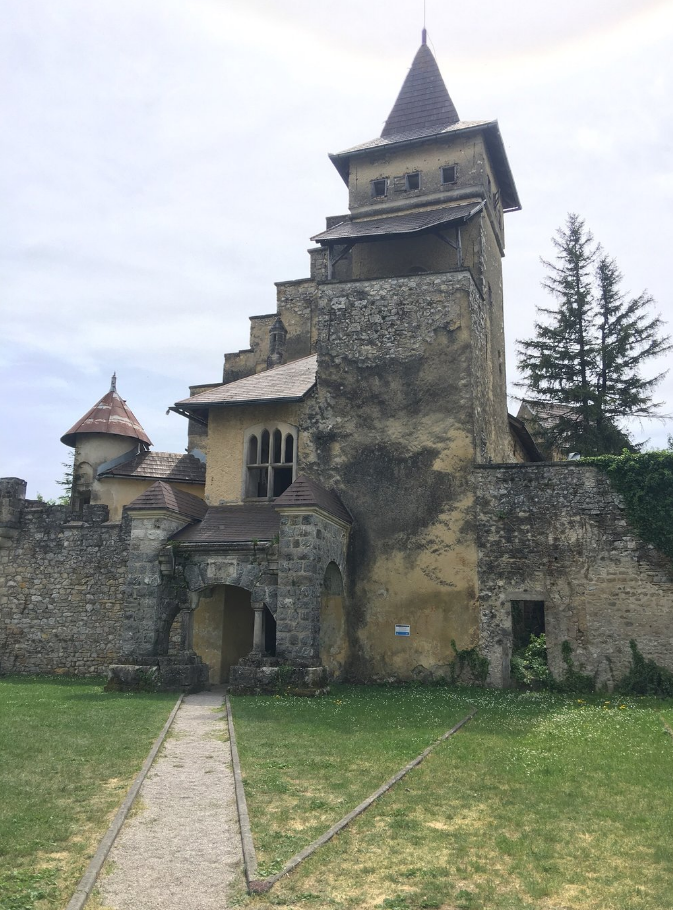 Ostrožac Castle