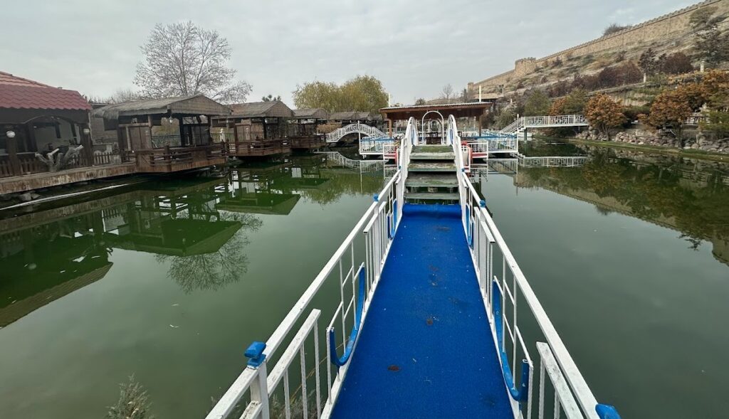 Nahçıvan Nuh Yurdu Restoran